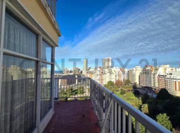 Departamento · 132m² · 4 Ambientes · Exclusivo Semipiso de 4 Ambientes Al Frente con Balcón - Zona Plaza Colón
