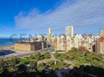 Departamento · 132m² · 4 Ambientes · Exclusivo Semipiso de 4 Ambientes Al Frente con Balcón - Zona Plaza Colón