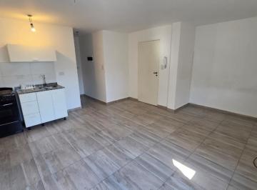 Departamento · 26m² · 1 Ambiente · Excelente Monoambiente de Poca Antiguedad en 2do Piso. Ubicado en Azara 851, Lomas de Zamora