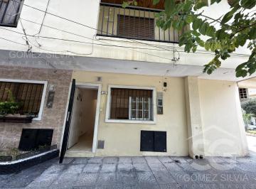 Departamento · 30m² · 2 Ambientes · Venta Departamento 2 Ambientes en Saenz Peña, Planta Baja y Patio