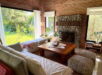 Casa · 216m² · 3 Dormitorios · 1 Cochera · Casa Venta 3 Dorm. Barrio Los Pilares Lote de 800 m² Pilar, Zona Norte