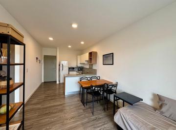 Departamento · 44m² · 2 Ambientes · Departamento Amoblado con Jardín - ID 5919