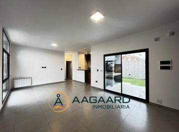 PH · 90m² · 3 Ambientes · 1 Cochera · Colinas de Manantiales Duplex en Venta 2 Dorm. a Estrenar