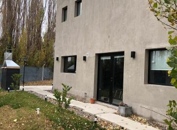 Casa · 155m² · 3 Ambientes · 1 Cochera · Casa en Venta Barrio Cerrado Los Prados