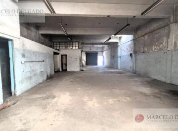 Depósito · 250m² · Depósito en Pompeya