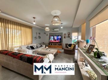 Casa · 190m² · 6 Ambientes · 2 Cocheras · Casa en Fincas del Alba