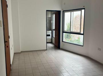 Departamento de 2 ambientes, Córdoba · Alquilo Depto 1 Dor. en Dean Funes 1229. Impecable. Expensas Bajas!