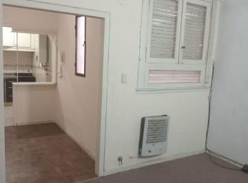 PH de 2 ambientes, Flores · P. H. 45 m² 2 Ambientes Primer Piso por Escalera