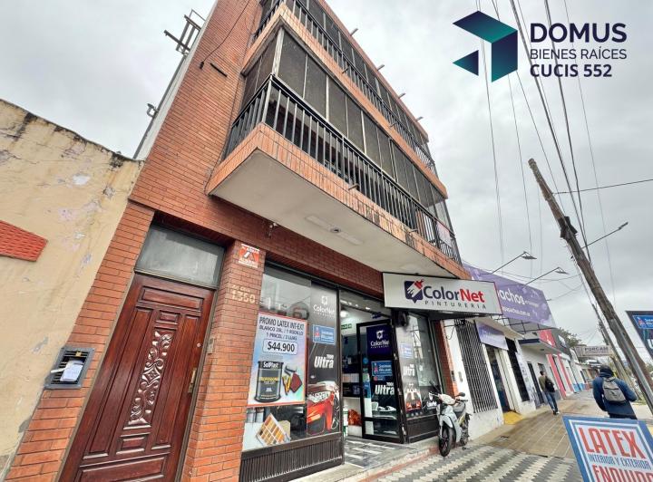 Local comercial · 389m² · 4 Dormitorios · 1 Cochera