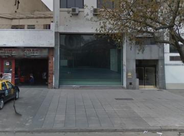 Local comercial · 940m² · 4 Ambientes · Excelente Local Bajo Propiedad Horizontal