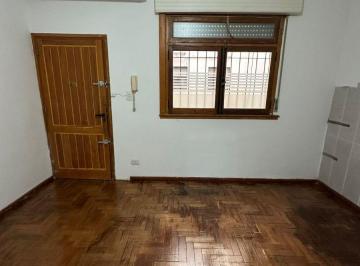 Oficina comercial de 1 ambiente, Villa Luro · Oficina 30 m² Uso Comercial