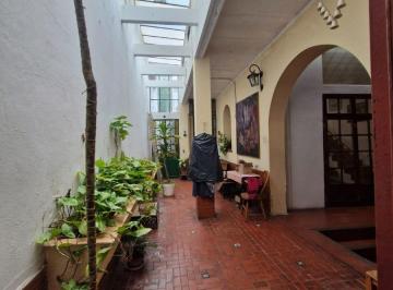 Casa de 5 ambientes, Saavedra · Excelente Casa 5 Ambientes Sobre Lote Propio Cochera Parrilla Jardin y Terraza