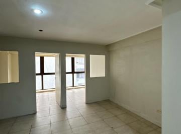 Oficina comercial · 47m² · 3 Ambientes · Alquiler Oficina San Martin 800