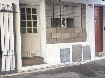 PH · 30m² · 2 Ambientes · PH en Ramos Mejia