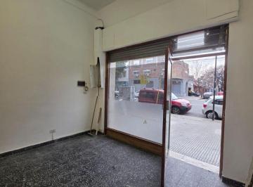 Local comercial de 1 ambiente, Villa Ortuzar · Alquiler Local Sobre Av en Villa Ortuzar
