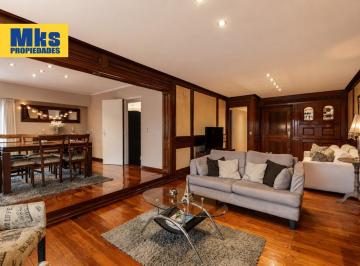 Departamento · 140m² · 5 Ambientes · 1 Cochera · Pinzón y Jovellanos - Departamento de 4 Ambientes C/dep en Venta 151 m² con Cochera en Barracas