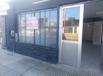 Local comercial de 2 ambientes, Santa María de Punilla · Local Comercial en Alquiler en El Centro de Santa María, Sobre Av San Martín.