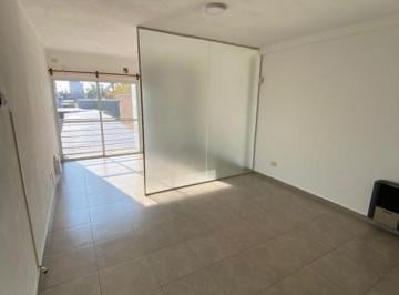 Departamento · 38m² · 1 Ambiente · 1 Cochera · Monoambiente Amplio (Dividido) en Calle 25 de Mayo 180