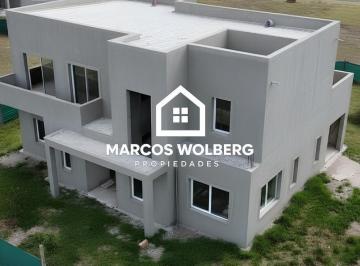 FRENTE CON IA · Casa a Obra Gris Al 65%