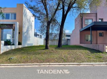 Terreno · 260m² · Terreno en Venta Manantiales 1