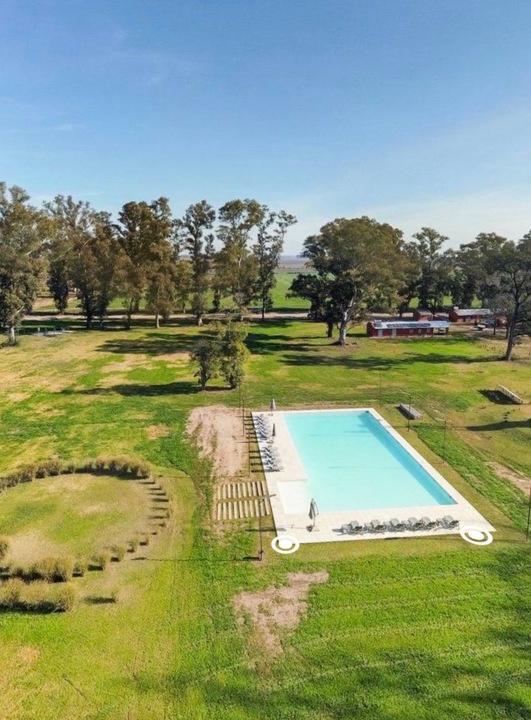 General Rodríguez, Buenos Aires Province, Argentina, Villa de Campo Los Tres Pinos, Luján
