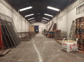 Bodega-Galpón · 298m² · Galpón en Bella Vista
