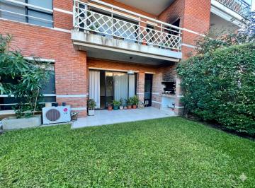 Departamento de 2 ambientes, San Isidro · Alquiler 1 Dormitorio en Suite en Solares de San Isidro con Jardín y Cochera