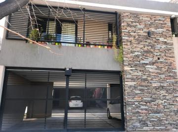 PH de 4 ambientes, Ciudad de Mendoza · Alquiler Hermoso Duplex Ampblado en 5ta Sección