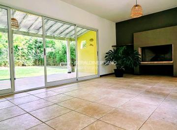 Casa · 190m² · 5 Ambientes · Casa en Venta en San Isidro Labrador, Villanueva, Tigre