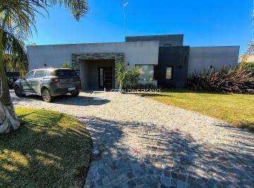 Casa · 180m² · 5 Ambientes · 1 Cochera · Casa en Venta en San Matias - Area 2, San Matias, Escobar