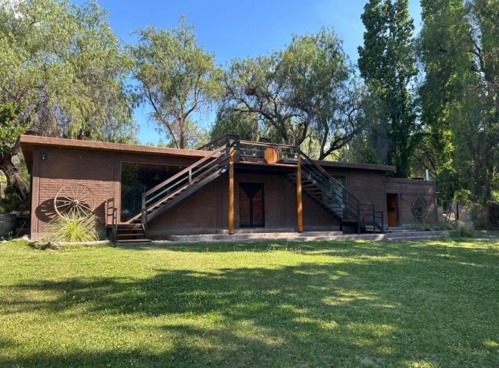 Quinta vacacional · 415m² · 8 Ambientes · 10 Cocheras