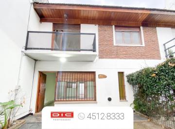 Casa · 100m² · 4 Ambientes · 1 Cochera · Duplex 3 Dorm. Alquiler - Villa Adelina
