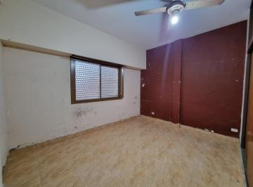 Bodega-Galpón · 400m² · 3 Ambientes · Galpon/ Deposito en Alquiler Villa Martelli