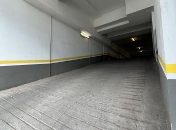 Garage , Córdoba · Alquiler Cochera en Nueva Córdoba Sobre Calle Obispo Trejo Esquina Brasil