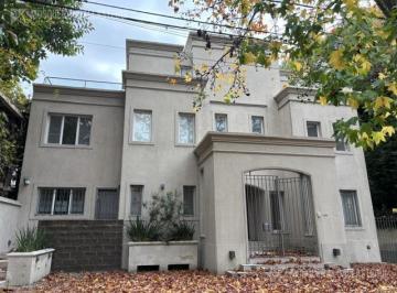 Casa · 470m² · 7 Ambientes · 3 Cocheras · Exclusiva Residencia en Acassuso – Libertador Al Río