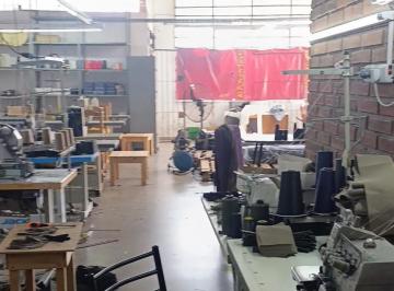 Depósito · 176m² · Alquiler Salón Deposito Local Taller Salon Oportunidad