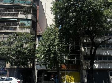 PH · 125m² · 4 Ambientes · PH Que Incluye 2 Deptos y un Local Sin Subdividir. Se Vende en Block