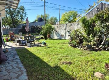 Casa de 3 ambientes, Ituzaingó · Casa de 229 m² con 2 Dorm. en Venta en Ituzaingó Sur
