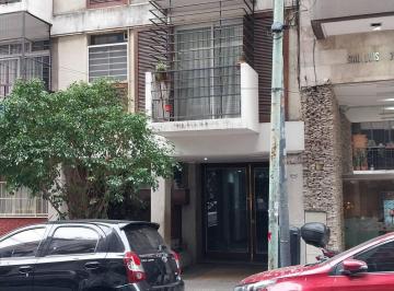 Departamento · 25m² · 1 Ambiente · Alquiler Monoambiente Balvanera P. 9 Amplio Balcón