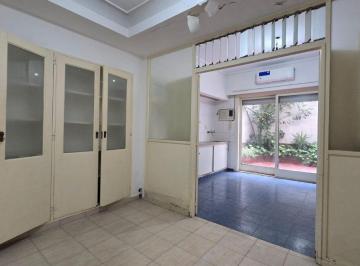 Departamento de 3 ambientes, Recoleta · Consultorio Profesional en Av Santa Fe y Coronel Díaz | Esquina Charly Garcia | Apto Vivienda 59 m²