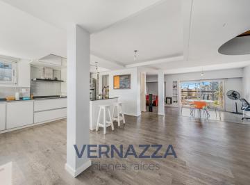 Departamento · 157m² · 4 Ambientes · Apto Credito! Exclusivo Triplex de 4 Ambientes con Parrilla y Terraza Propia