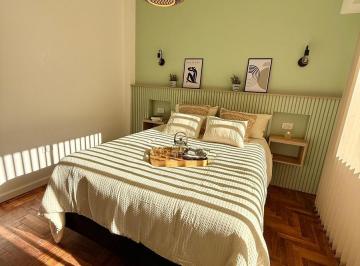 Departamento · 56m² · 3 Ambientes · Venta Departamento 3 Amb con Dependencia en Plaza Colon