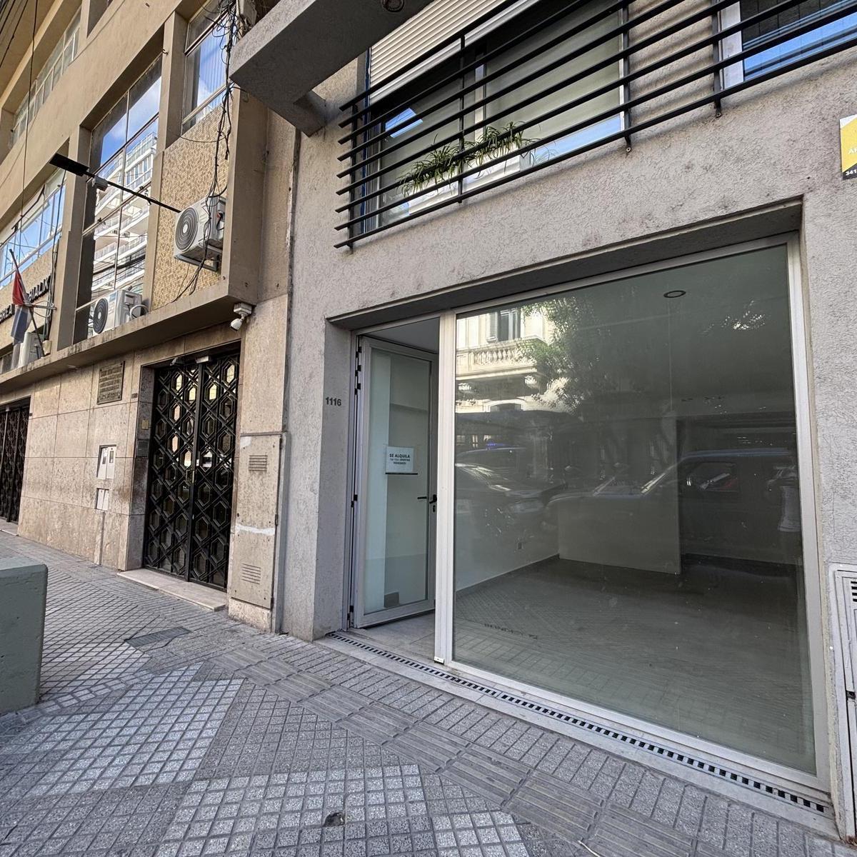Paraguay y San Juan - Local 31 m2 con Baño, Distrito Centro, Rosario
