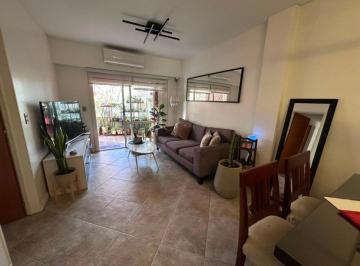 Departamento de 4 ambientes, Liniers · Semipiso 4 Ambientes con Cochera Cubierta y Baulera