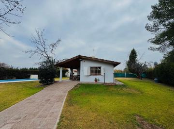Casa · 86m² · 3 Ambientes · 1 Cochera · Casa en Venta 2 Dorm. y Piscina en Vistalba