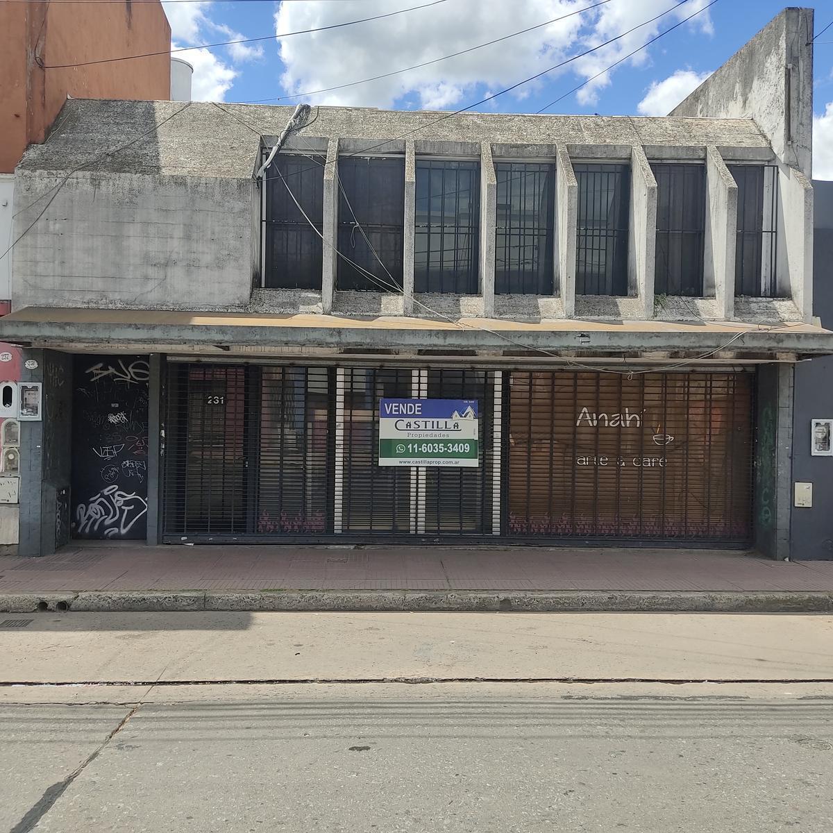Av. Cazón al 200, Tigre, Tigre