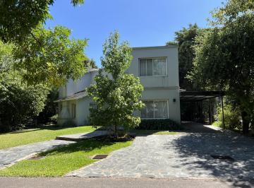 Casa · 259m² · 4 Ambientes · 2 Cocheras · Casa en Venta Bª Pilar del Lago, Pilar, Zona Norte, Buenos Aires