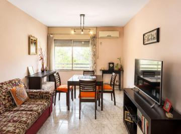Departamento · 59m² · 4 Ambientes · Venta! Semipiso 2 Dorm. Barrio Abasto