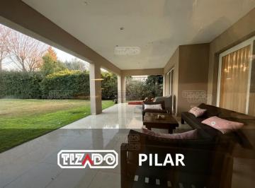 Casa · 307m² · 6 Ambientes · 4 Cocheras · Casa Chalet en Venta en Ayres del Pilar, Pilar, G. B. a. Zona Norte