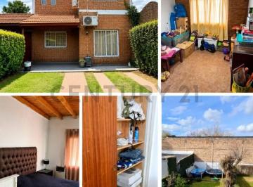 Casa · 120m² · 6 Ambientes · 1 Cochera · PH en Venta 6 Ambientes Gral Rodriguez Buenos Aires